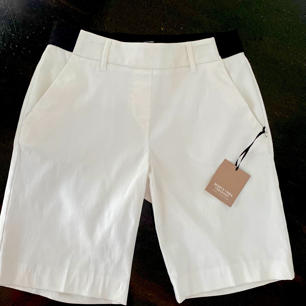 NWT❣️White Shorts